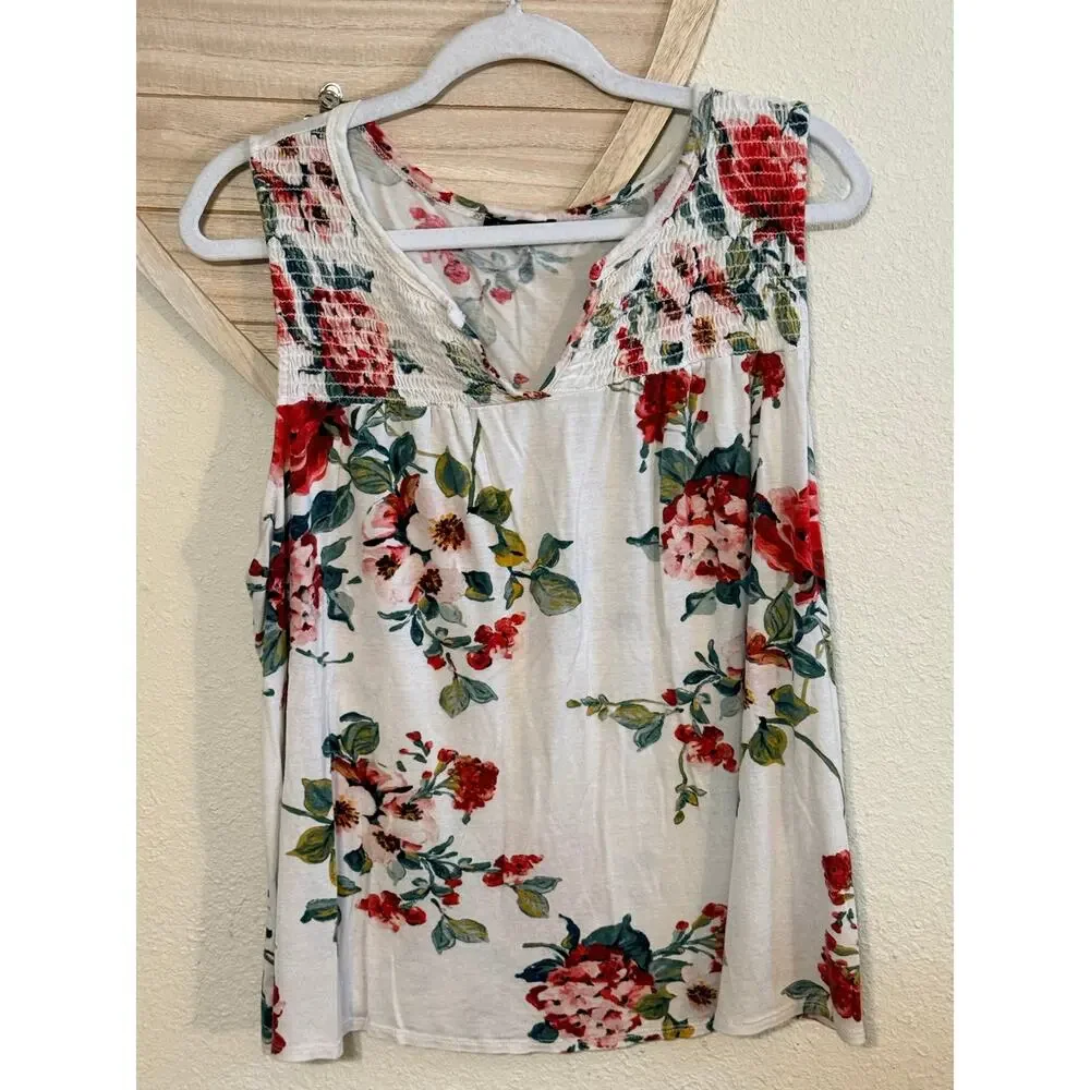 Papermoon Floral Print Sleeveless Smocked Tank Top - Picture 5 of 7